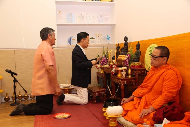 GUNKUL Offered Food Alms to Monks on the Occasion of Blessing Ceremony at GUNKUL New Head Office, 8th Floor, Pearl Bangkok Building
