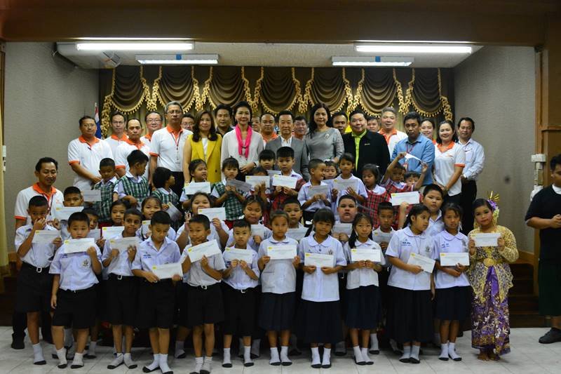 GUNKUL Provided Financial Support for Wat Sawat Waree Simaram School
